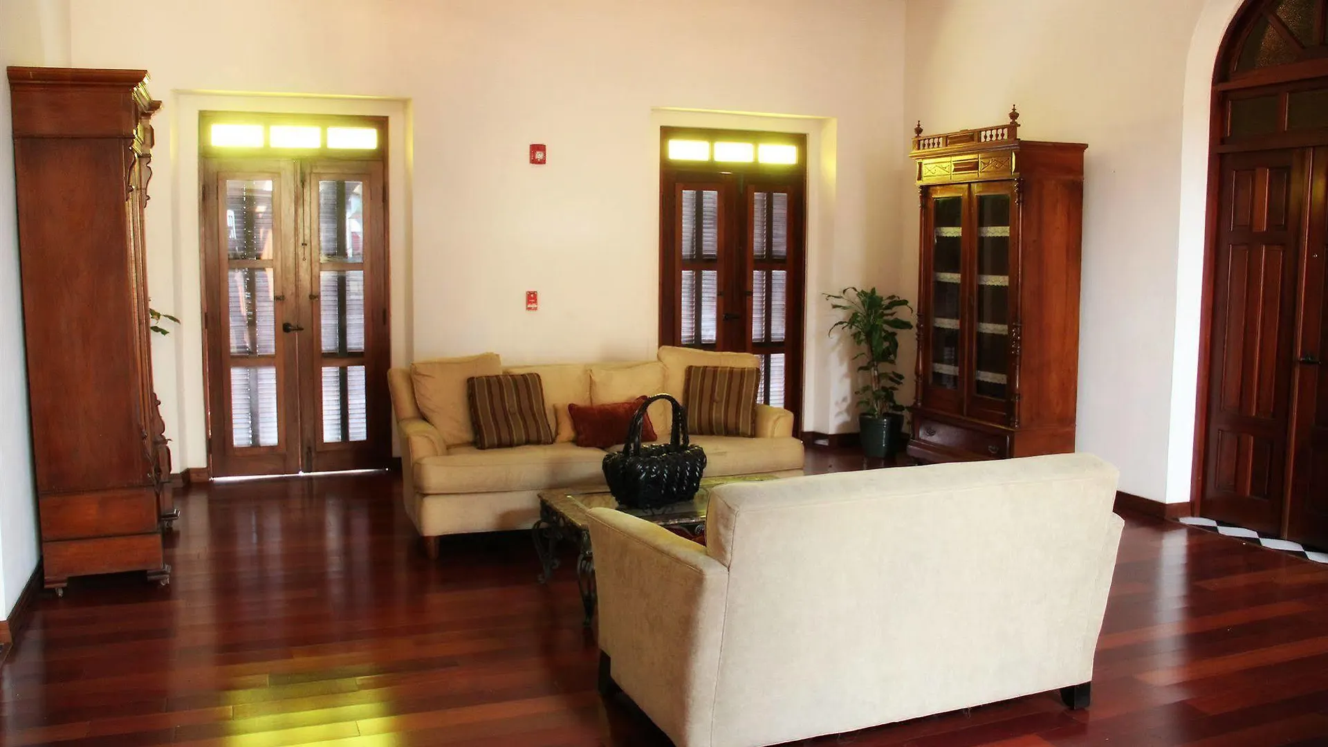 Ponce Plaza Hotel & Casino